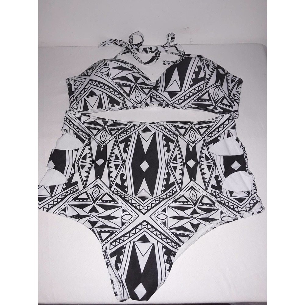 NIP Bikini Sz S Aztec Print Black & White 2 Piece Swimsuit Padded Top